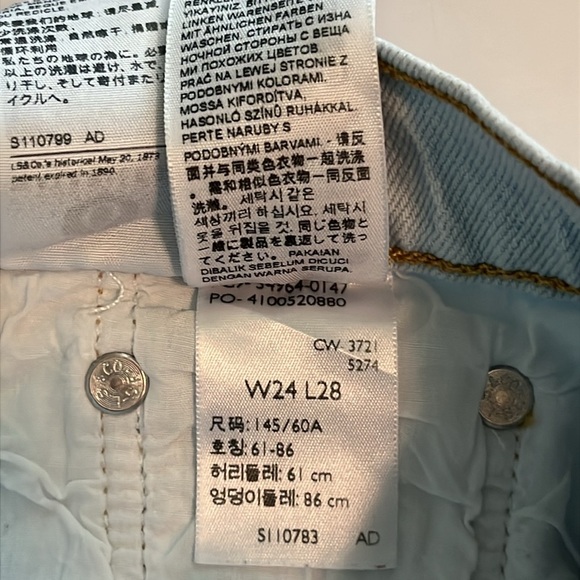 Levi’s Premium Wedgie Straight High Rise Size 24 - Picture 13 of 16